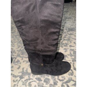 Valley Lane Black faux suede boots women’s‎ 7.5W